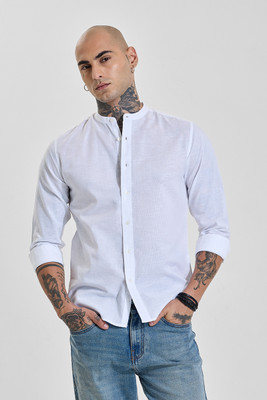Snitch Men Solid Casual White Shirt