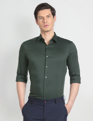 Arrow Newyork Men Solid Formal Green Shirt