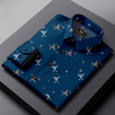 CROWNINGLORY Men Printed Casual Dark Blue Shirt