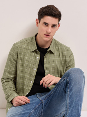 THE BEAR HOUSE Men Checkered Casual Green Shirt