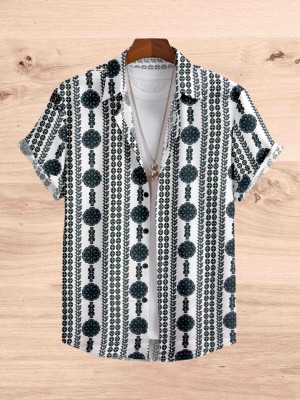 Galteswar Fashion Men Printed Beach Wear White, Green Shirt