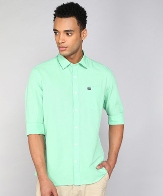 Arrow Sport Men Solid Casual Green Shirt