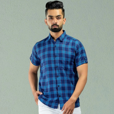 Unistrieet Men Checkered Casual Blue Shirt