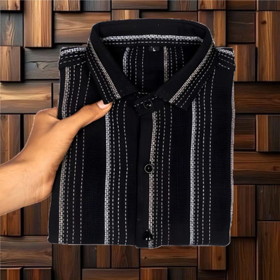 AROBY Men Checkered Casual Black Shirt