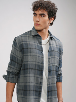 HIGHLANDER Men Checkered Casual Blue Shirt