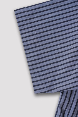Haute Tissue Men Striped Casual Blue Shirt
