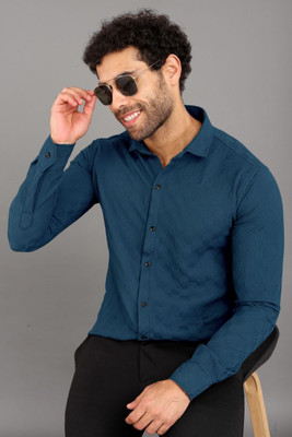 MOXTE Men Solid Formal Blue Shirt