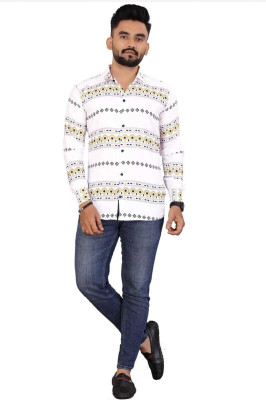 ISUEL FAB CREATION Men Printed Casual White Shirt
