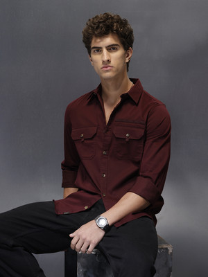 WROGN Men Solid Casual Red Shirt