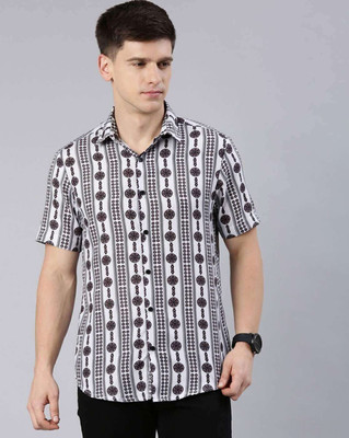 Manamrut Men Printed Casual White Shirt