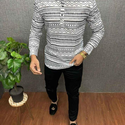 ISUEL FAB Men Printed Casual Black, White Shirt