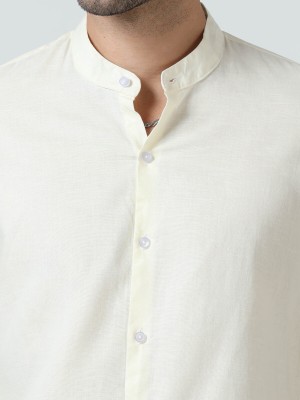 HouseOfCommon Men Solid Casual White Shirt