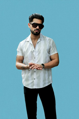Aarvi trends Men Printed Casual Multicolor Shirt