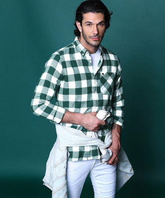 THE BEAR HOUSE Men Checkered Casual White, Dark Green Shirt