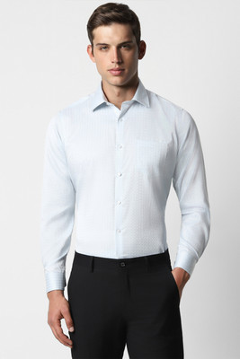 VAN HEUSEN Men Checkered Formal Light Blue Shirt