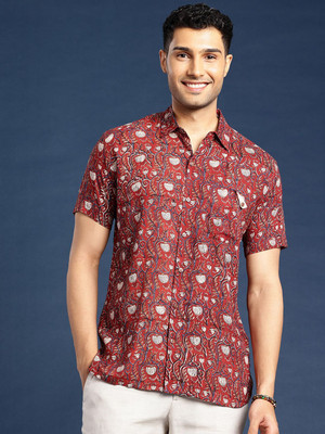 Taavi Men Printed Casual Red Shirt