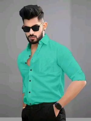 UNNATI TRENDS Men Solid Casual Dark Green Shirt