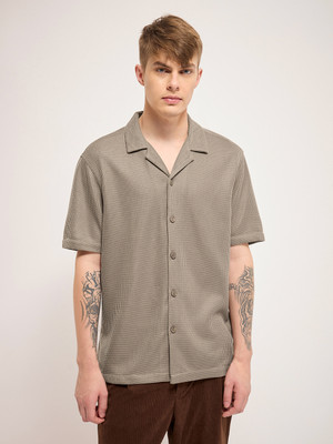 THE BEAR HOUSE Men Self Design Casual Grey Shirt