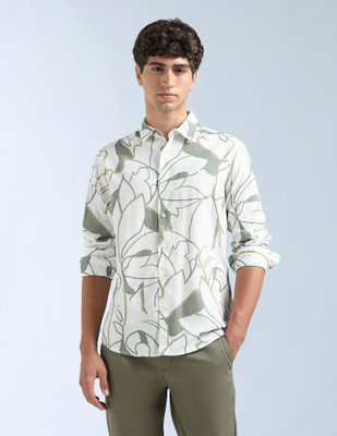 FLYING MACHINE Men Printed Casual Green Shirt