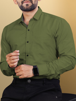 VeBNoR Men Solid Formal Green Shirt