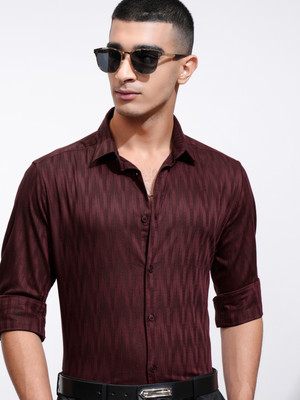 HIGHLANDER Men Self Design Casual Maroon Shirt