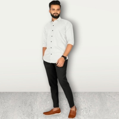 HENDRIX FASHION TREND Men Self Design Casual White Shirt