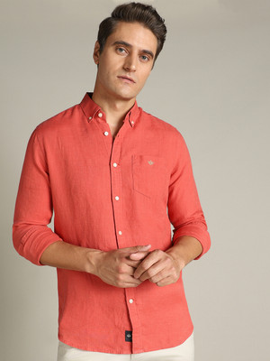 Dockers Men Solid Casual Red Shirt