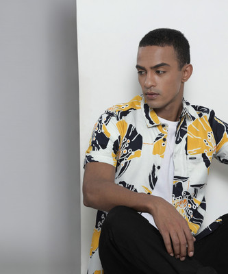 The Indian Garage Co. Men Printed Beach Wear Yellow Shirt