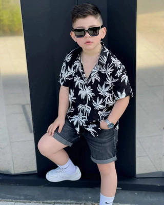 SWAGHOSH Boys Striped Casual Black Shirt