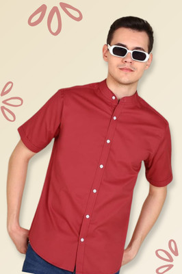FOXEY Men Solid Casual Maroon Shirt