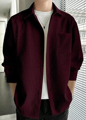 MOXTE Men Solid Casual Maroon Shirt