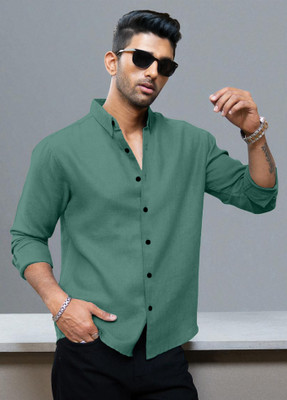 Yanthhi Men Solid Casual Green Shirt