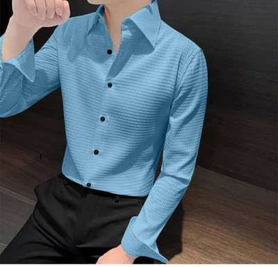 rocefas Men Checkered Casual Light Blue Shirt