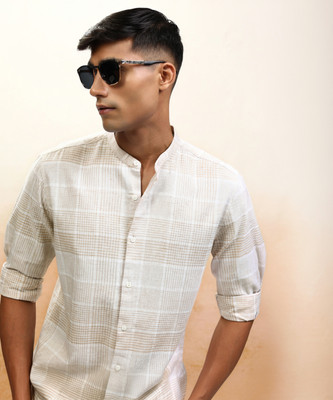 HIGHLANDER Men Checkered Casual Beige Shirt