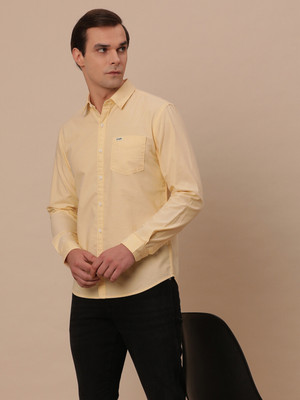 Wrangler Men Solid Casual Yellow Shirt
