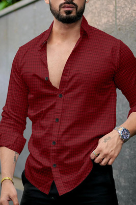 HEENGSHI Men Solid Casual Maroon Shirt