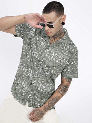 SHOWOFFFF Men Printed Casual Green, White Shirt