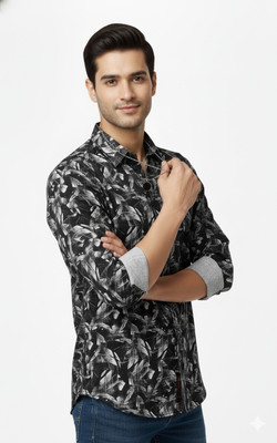 Rsclothingg Men Geometric Print, Checkered, Graphic Print, Printed Casual Black, White Shirt