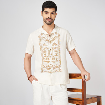 7 Alt by Pantaloons Men Solid Casual Green Shirt