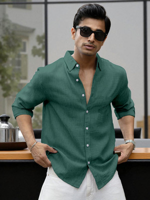 Yanthi Men Solid Casual Green Shirt