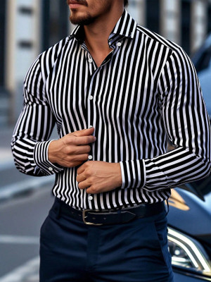 QUINTON Men Striped Casual Black Shirt