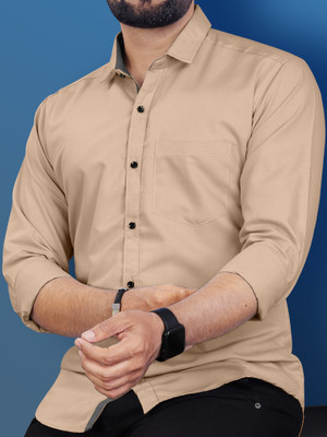 VeBNoR Men Solid Casual Brown Shirt