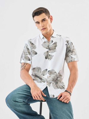 Snitch Men Floral Print Casual White Shirt