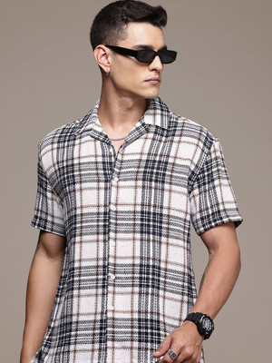Roadster Men Self Design Casual Black Shirt