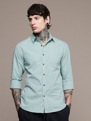 Roadster Men Solid Casual Light Green Shirt