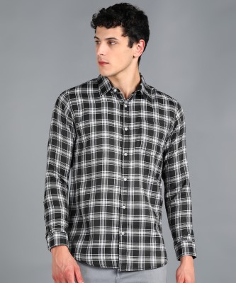 Urbano Fashion Men Checkered Casual Black Shirt