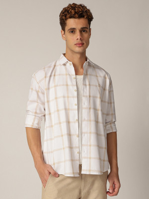 DENNISON Men Checkered Casual Cream Shirt