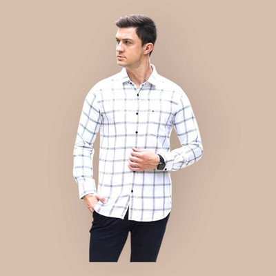 SHIVAY TREND Men Checkered Casual White Shirt