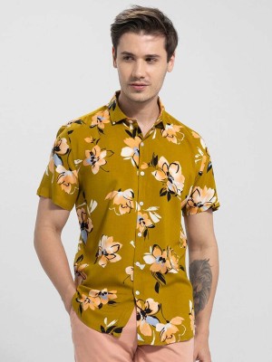 Snitch Men Printed Casual Yellow Shirt