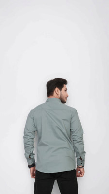 U AND J TREND Men Solid Casual Light Green Shirt